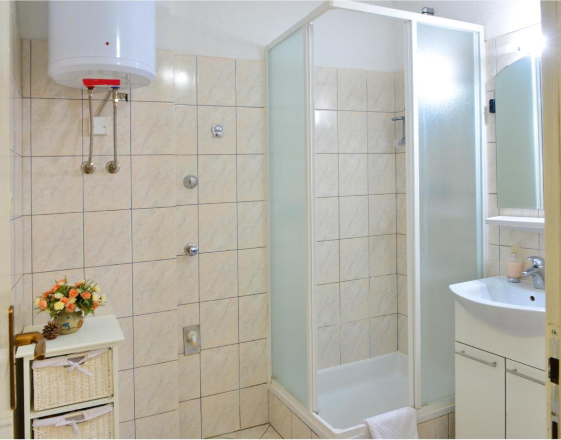 Apt Lavender On Nincevica St- 1 Bedroom Apt 5 Min To The Old Town Of Split Eksteriør billede
